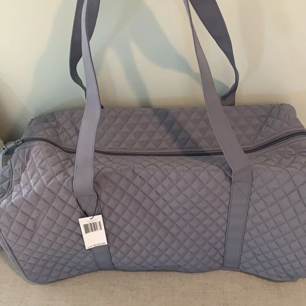‼️FIRM‼️ NWT Vera Bradley large travel duffel carbon grey - Picture 2 of 12